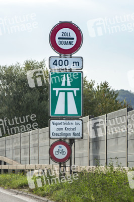 Symbolfoto Grenzverkehr in die Schweiz